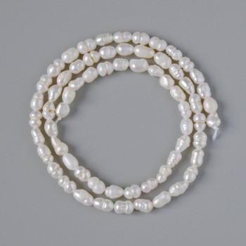 Kralen Rivierparels met reliëf, diameter 3,5x5mm+-, lengte 33cm+- op streng