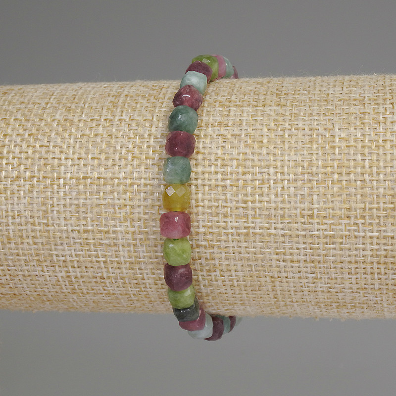 Tourmaline Bracelet Faceted Cubes 5mm, 18 cm Stretch