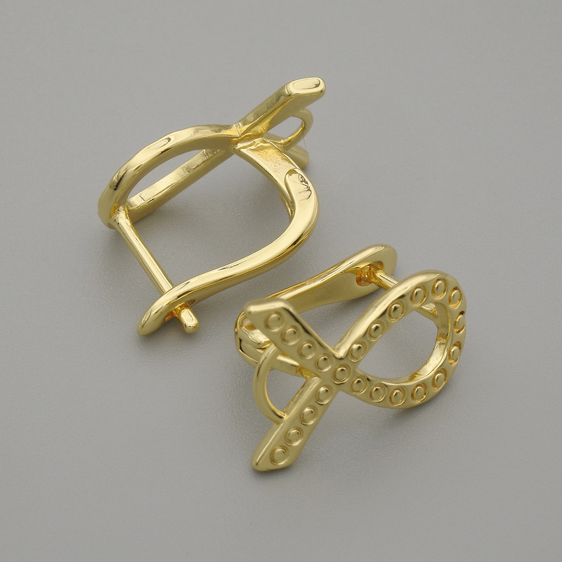 Gouden metalen oorhaken 16×11 mm ± paar
