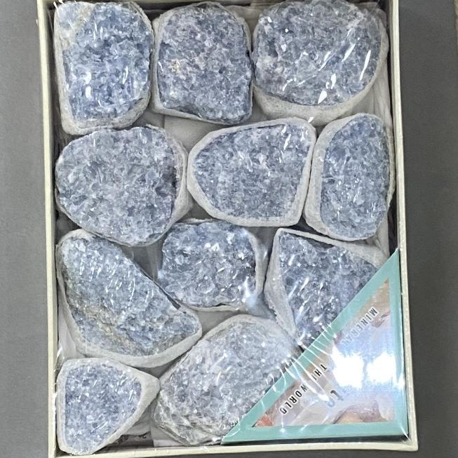 Souvenirsteen Calciet assortiment afmetingen (prijs per doos) 17×13 cm+