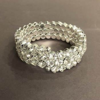 Spiraalarmband met strass op drie wendingen, wit, omtrek 18–22 cm +