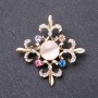 Broche 'Orde der Schoonheid' 50×50 mm geel metaal
